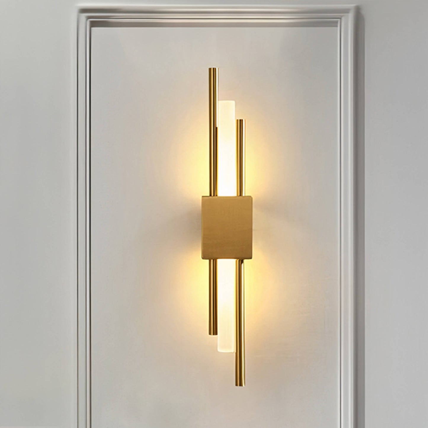 Glitch Wall Light • Gold • Wall Wired •